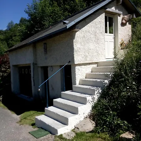 Trinquades Oda ve Kahvaltı 3*