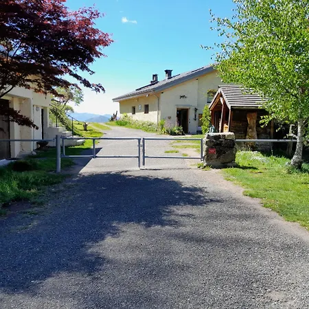 Oda ve Kahvaltı Trinquades 3*