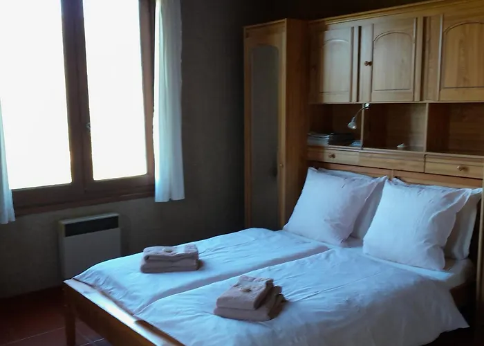 住宿加早餐酒店 Trinquades